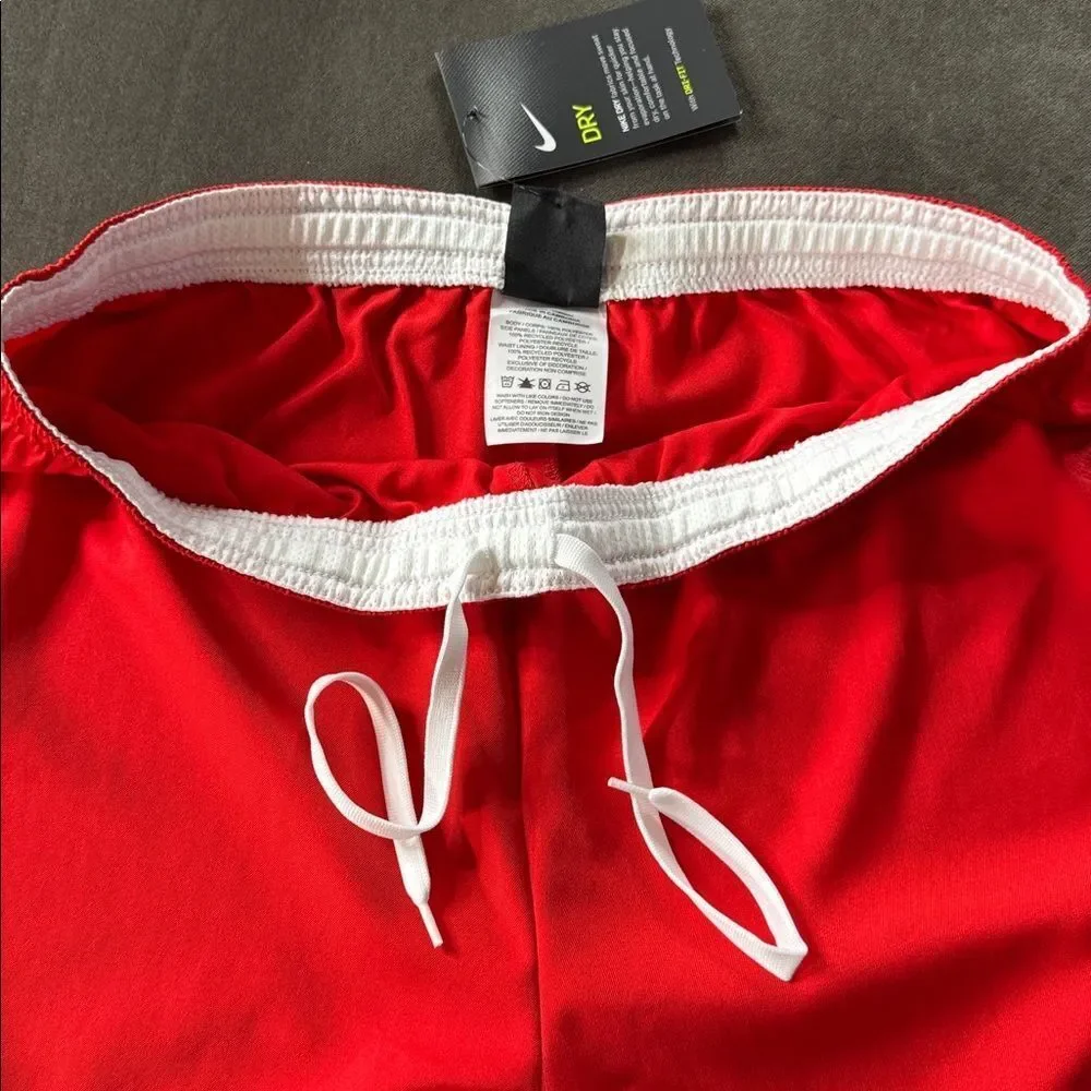 Women’s Nike Red Sport Shorts Dri-Fit AJ1266-657 Loose Fit Size M NWT